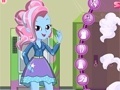                                                                     Trixie in Equestria קחשמ