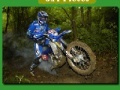                                                                     Motocross bike in the mud קחשמ