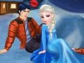                                                                    Elsa and Ken kissing  קחשמ