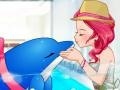                                                                     A Dolphin Kiss at Sea World קחשמ