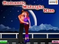                                                                     Romantic Midnight Kiss קחשמ